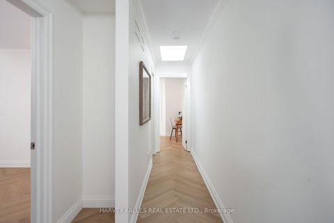Photo 13 at 131 Rosewell Avenue, Lawrence Park South, Toronto