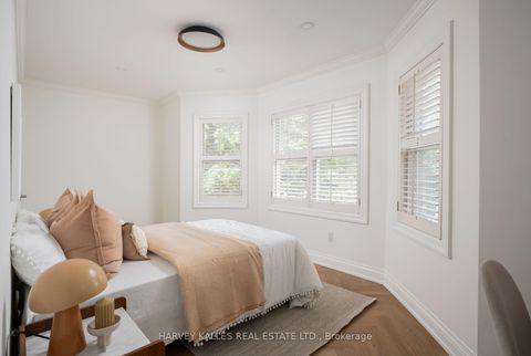 Photo 14 at 131 Rosewell Avenue, Lawrence Park South, Toronto