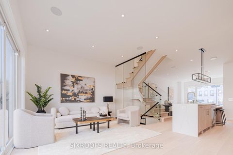 Photo 7 at 40 Morningside Avenue, Swansea, Toronto