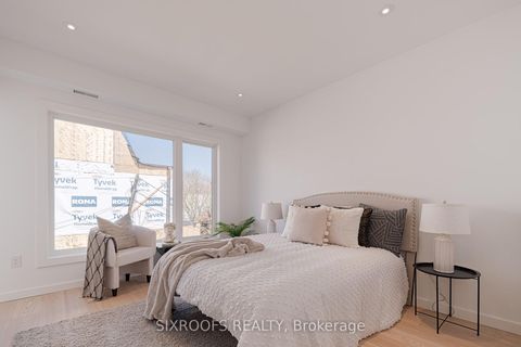 Photo 15 at 40 Morningside Avenue, Swansea, Toronto