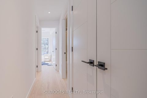 Photo 18 at 40 Morningside Avenue, Swansea, Toronto