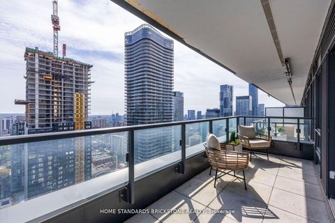 Photo 12 at 3907 - 955 Bay Street, Bay Street Corridor, Toronto