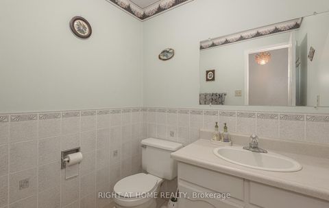 Photo 20 at 19 Western Skies Court, East Woodbridge, Vaughan