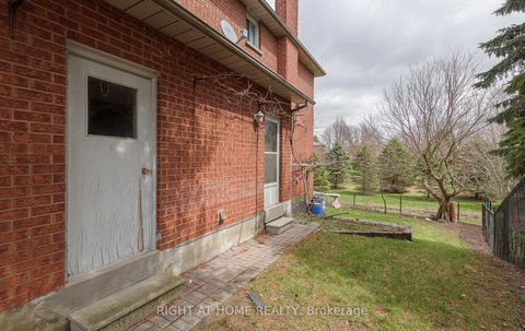 Photo 21 at 19 Western Skies Court, East Woodbridge, Vaughan