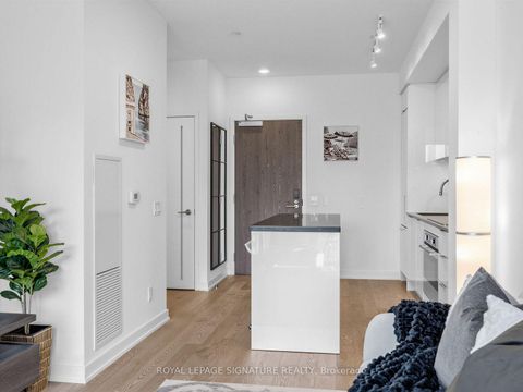 Photo 11 at 3707 - 20 Lombard Street, Yonge Corridor, Toronto