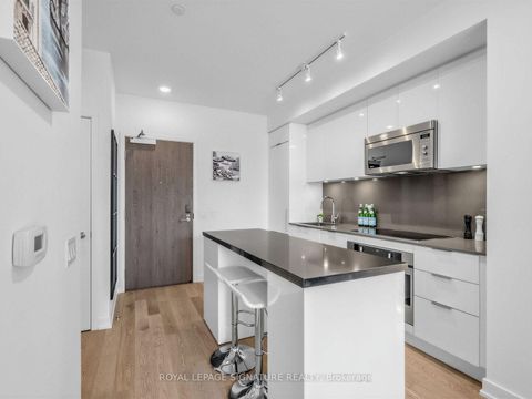 Photo 14 at 3707 - 20 Lombard Street, Yonge Corridor, Toronto