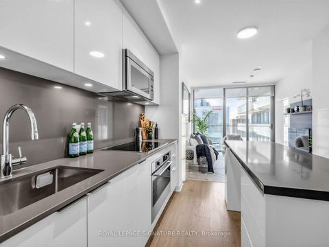 Photo 15 at 3707 - 20 Lombard Street, Yonge Corridor, Toronto