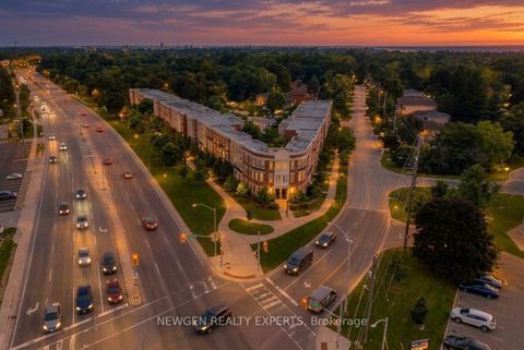 Photo 11 at 73 - 393 Beechgrove Drive, West Hill, Toronto