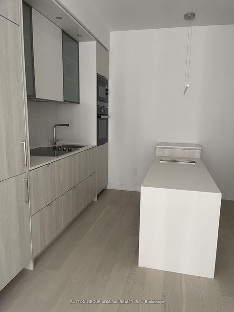 Photo 3 at 3505 - 11 Yorkville Avenue, Annex, Toronto