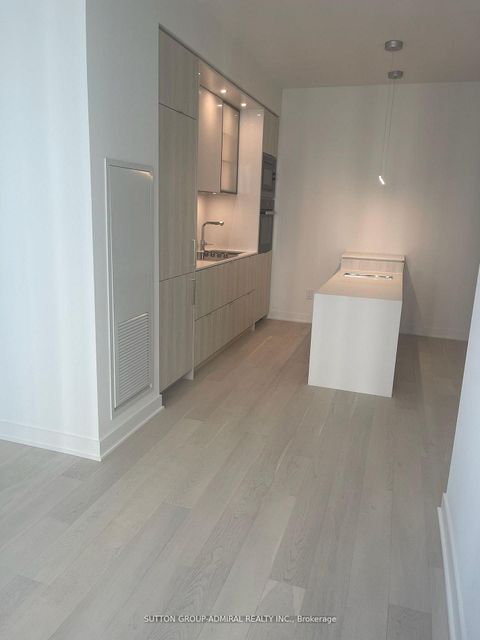Photo 8 at 3505 - 11 Yorkville Avenue, Annex, Toronto