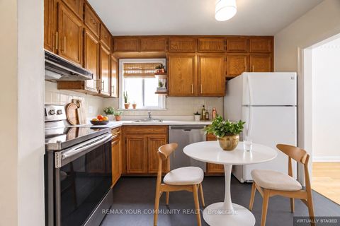 Photo 23 at 18 Robertsfield Crescent, Maryvale, Toronto