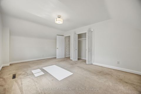 Photo 30 at 18 Robertsfield Crescent, Maryvale, Toronto