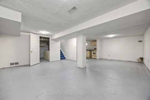 Photo 39 at 18 Robertsfield Crescent, Maryvale, Toronto