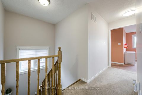 Photo 18 at 39 Chiswick Crescent, Aurora Highlands, Aurora