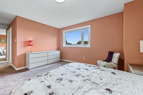 Photo 20 at 39 Chiswick Crescent, Aurora Highlands, Aurora