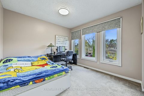 Photo 24 at 39 Chiswick Crescent, Aurora Highlands, Aurora