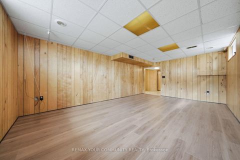Photo 37 at 50 Felan Crescent, Beaumonde Heights, Toronto