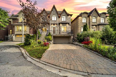 Photo 0 at 7 Geranium Court, Newtonbrook East, Toronto