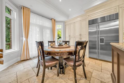 Photo 16 at 7 Geranium Court, Newtonbrook East, Toronto