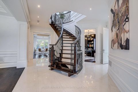 Photo 9 at 21 Yorkview Drive, Willowdale West, Toronto