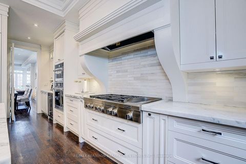 Photo 16 at 21 Yorkview Drive, Willowdale West, Toronto