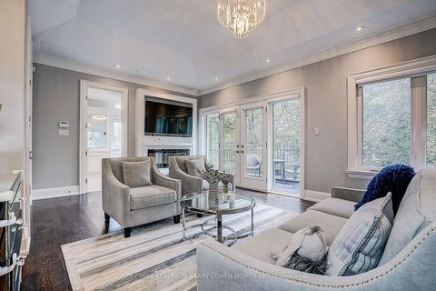 Photo 22 at 21 Yorkview Drive, Willowdale West, Toronto