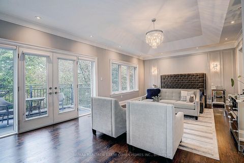 Photo 24 at 21 Yorkview Drive, Willowdale West, Toronto