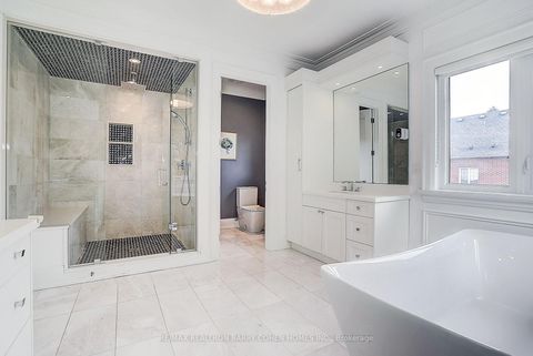 Photo 28 at 21 Yorkview Drive, Willowdale West, Toronto