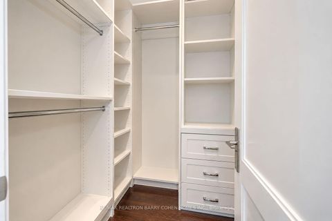 Photo 34 at 21 Yorkview Drive, Willowdale West, Toronto