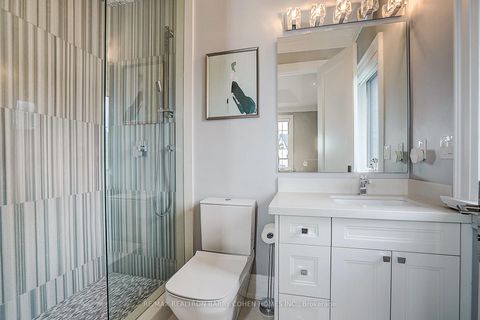 Photo 35 at 21 Yorkview Drive, Willowdale West, Toronto