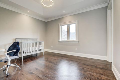 Photo 36 at 21 Yorkview Drive, Willowdale West, Toronto