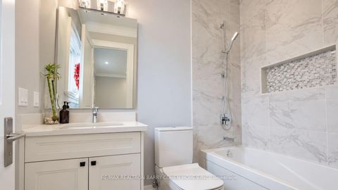 Photo 37 at 21 Yorkview Drive, Willowdale West, Toronto