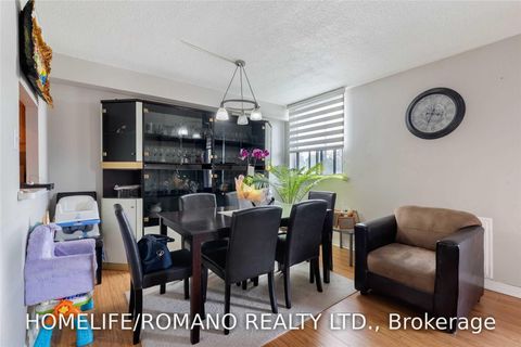 Photo 7 at 301 - 1881 Jane Street, Rustic, Toronto