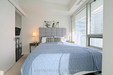 Photo 7 at 1908 - 14 York Street S, Waterfront Communities C1, Toronto