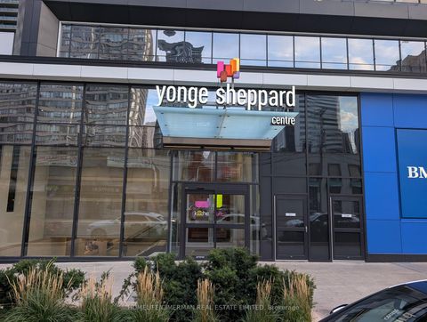 Photo 2 at 610 - 30 Greenfield Avenue, Willowdale East, Toronto