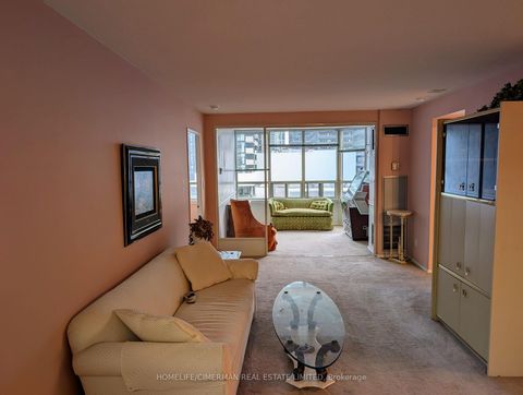 Photo 3 at 610 - 30 Greenfield Avenue, Willowdale East, Toronto