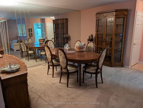 Photo 5 at 610 - 30 Greenfield Avenue, Willowdale East, Toronto