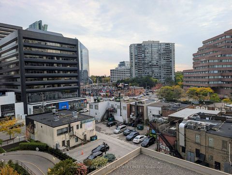 Photo 12 at 610 - 30 Greenfield Avenue, Willowdale East, Toronto