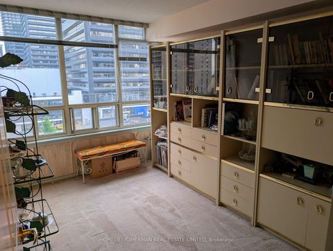 Photo 21 at 610 - 30 Greenfield Avenue, Willowdale East, Toronto
