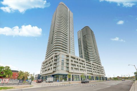 Photo 1 at 515 - 2033 Kennedy Road, Malvern West, Toronto