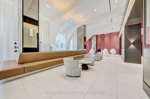 Photo 3 at 515 - 2033 Kennedy Road, Malvern West, Toronto