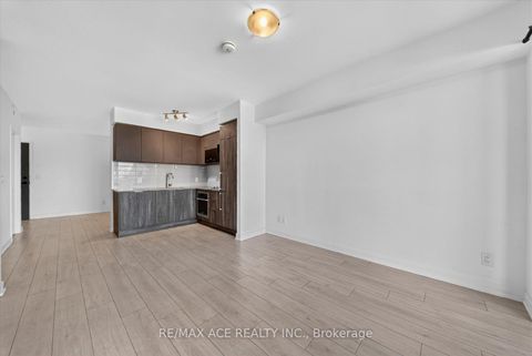 Photo 18 at 515 - 2033 Kennedy Road, Malvern West, Toronto