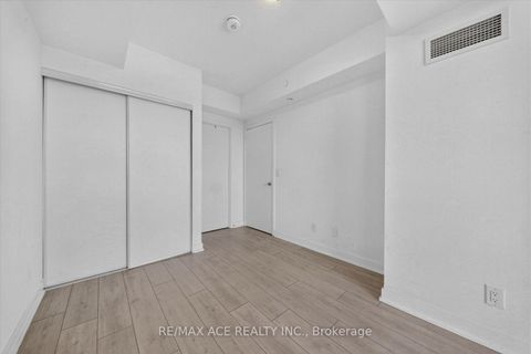 Photo 22 at 515 - 2033 Kennedy Road, Malvern West, Toronto