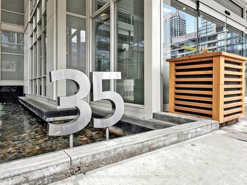 Photo 2 at 1502 - 35 Mariner Terrace, Waterfront Communities C1, Toronto
