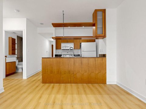 Photo 11 at 1502 - 35 Mariner Terrace, Waterfront Communities C1, Toronto