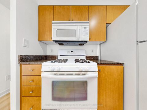 Photo 19 at 1502 - 35 Mariner Terrace, Waterfront Communities C1, Toronto