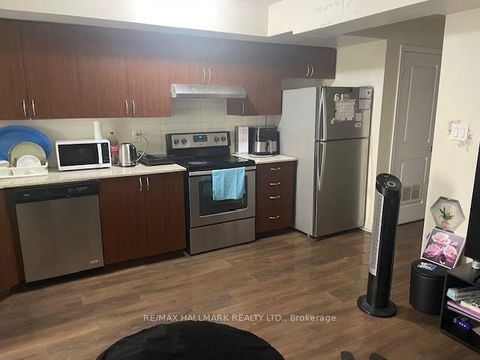 Photo 9 at 108 - 1485 Birchmount Road E, Dorset Park, Toronto