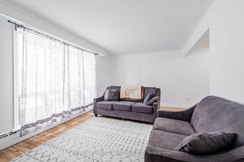 Photo 13 at 44 Leduc Drive, Kipling, Toronto