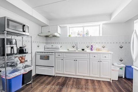 Photo 23 at 44 Leduc Drive, Kipling, Toronto