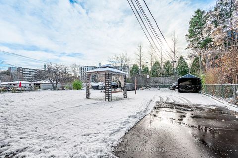 Photo 28 at 44 Leduc Drive, Kipling, Toronto